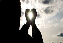 欧洲国家队赛场上争夺荣耀，胜负难料