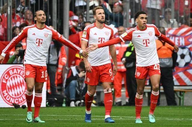 拜仁慕尼黑防守稳固,难怪称霸德甲的简单介绍 拜仁慕尼黑防守稳固,难怪称霸德甲的简单介绍