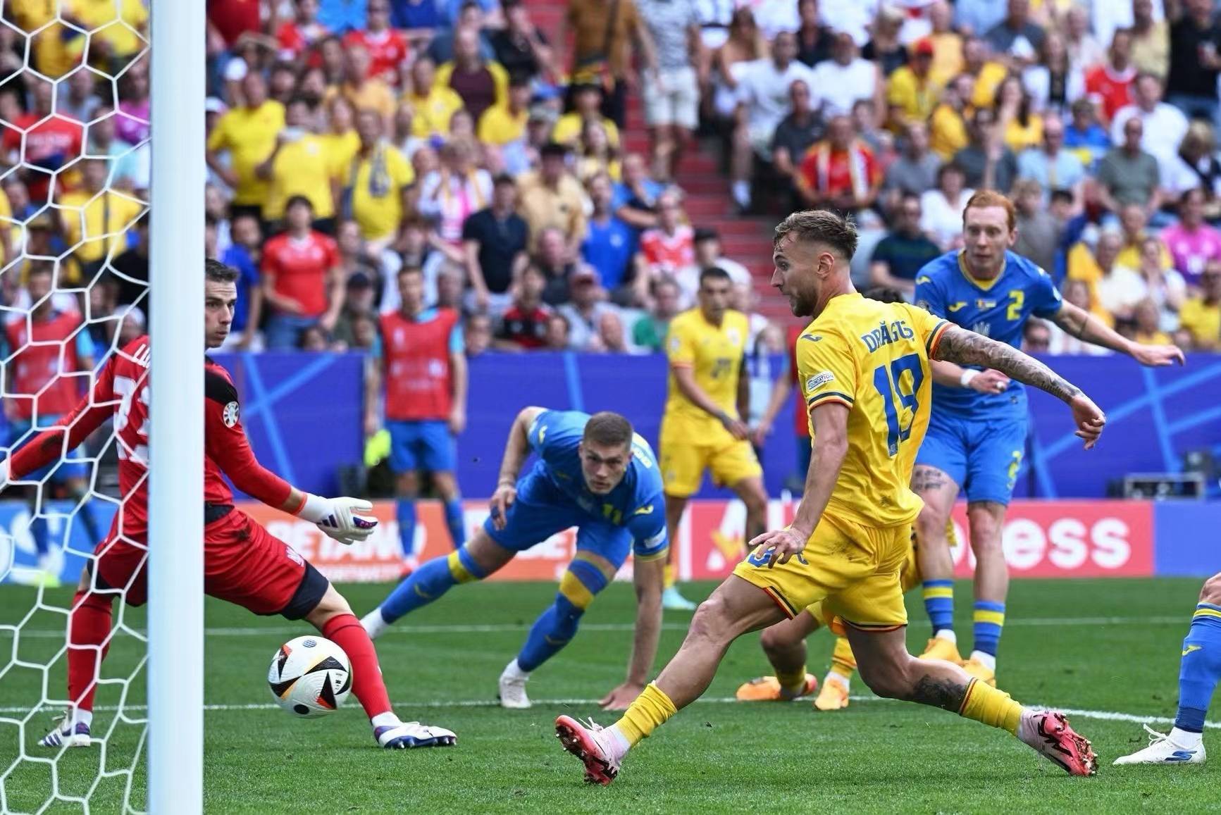 爱游戏在线登录-包含斯洛伐克国家队备战重要国际比赛的词条