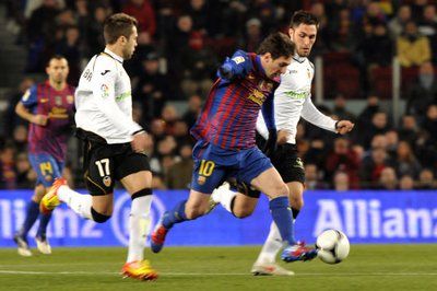 包含瓦伦西亚状态回升,暂居积分榜第三的词条 包含瓦伦西亚状态回升,暂居积分榜第三的词条