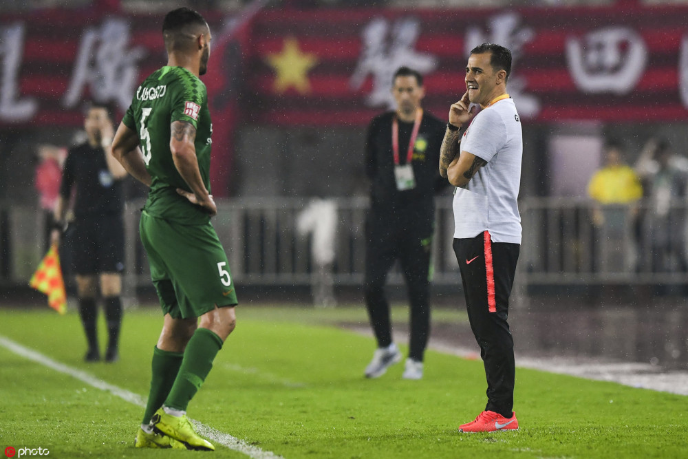 恒大后防线遭批评备战下轮比赛 恒大后防线遭批评备战下轮比赛