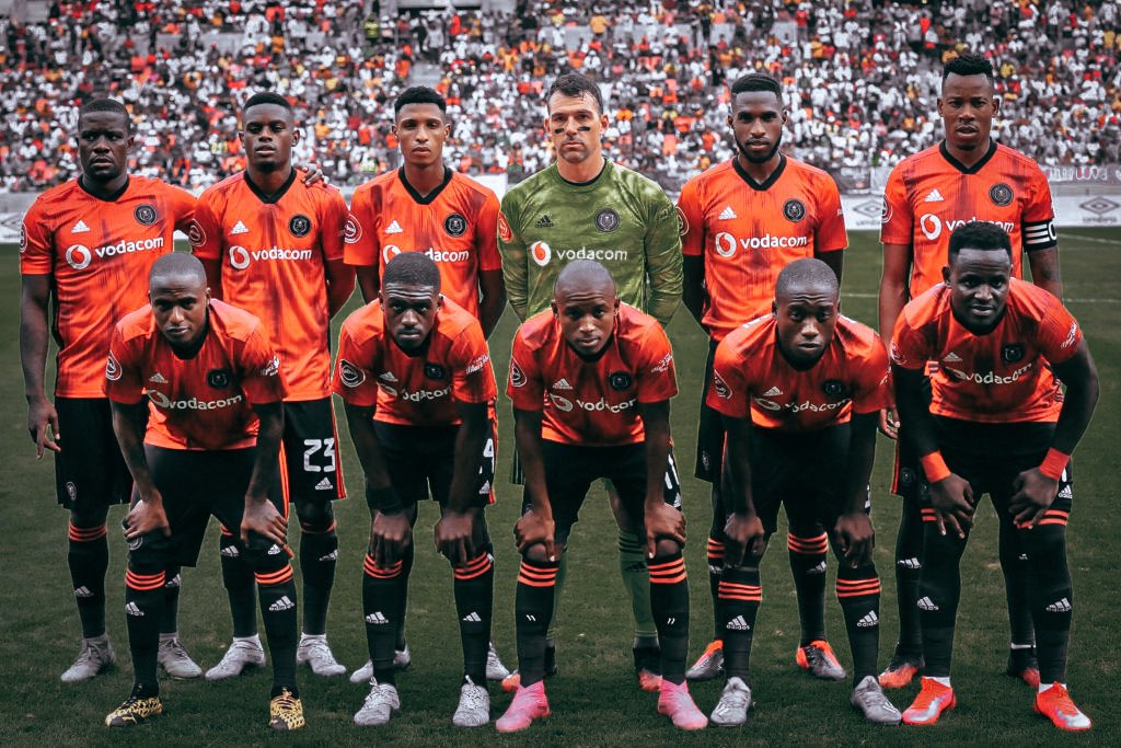 爱游戏中国官网-墨西哥击败南非取得足球胜利