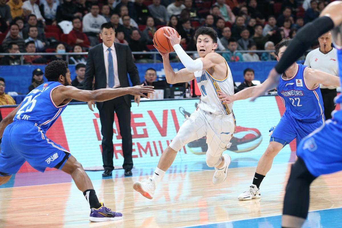 爱游戏在线登录-青海队客场大胜对手，表现出色进入佳境的简单介绍