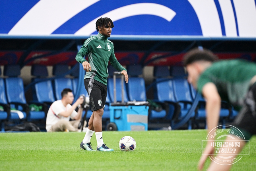 爱游戏亚洲官网-关于各队训练情况如何，备战比赛谨慎吗？的信息