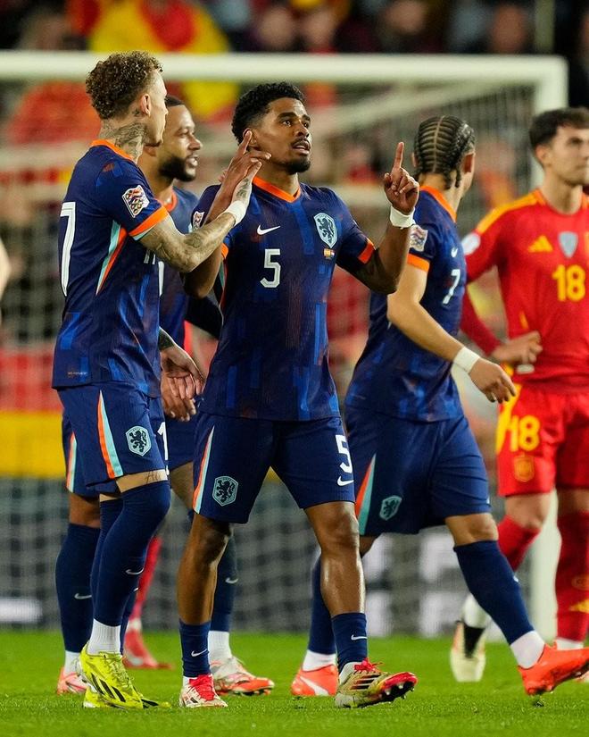 荷兰国家队牢守比分，竞技得胜