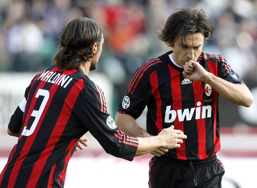 爱游戏官网-包含AC米兰客场逼平锡耶纳，保持不败战绩的词条