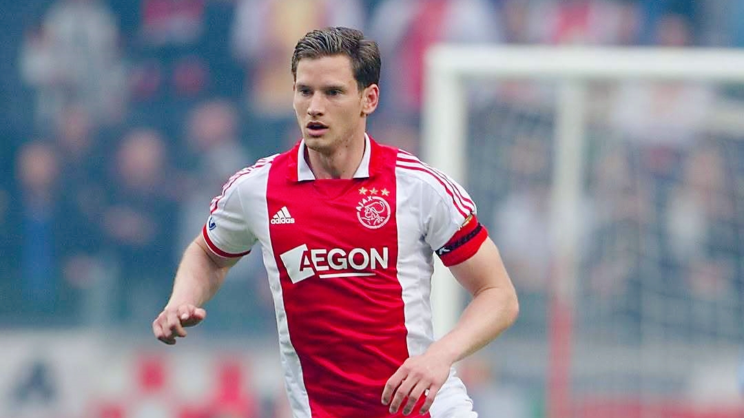 爱游戏在线登录-罗马狂胜，全队状态正佳，目标前进