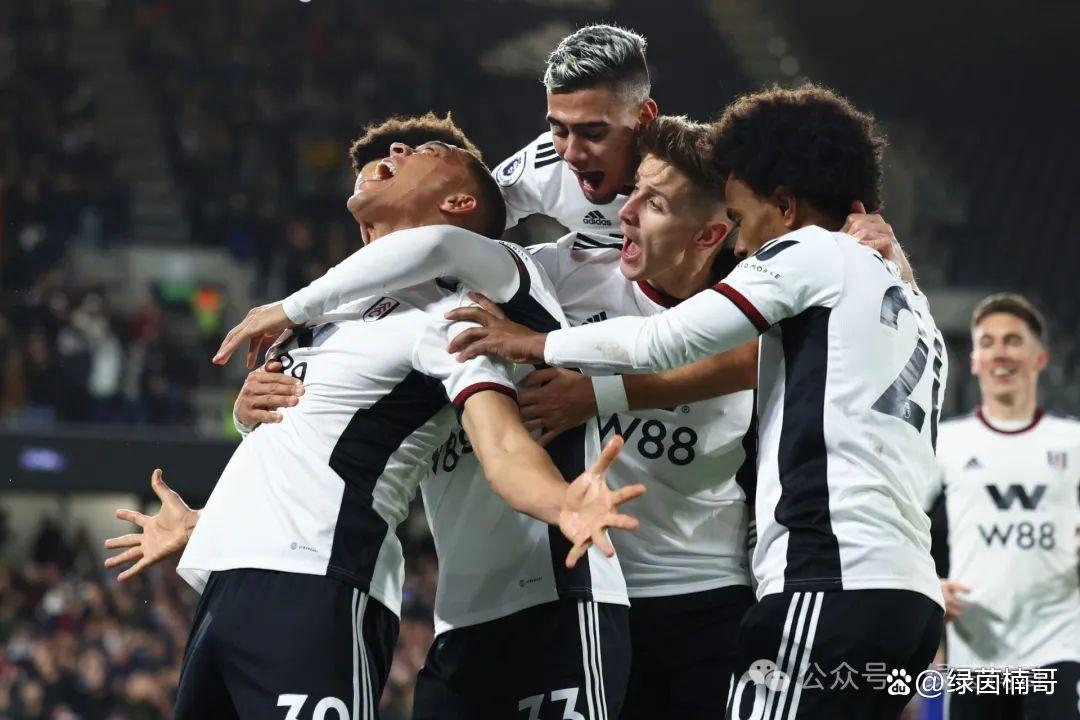 爱游戏网页版-关于雷恩球队备战欧冠比赛，球员们士气高昂的信息