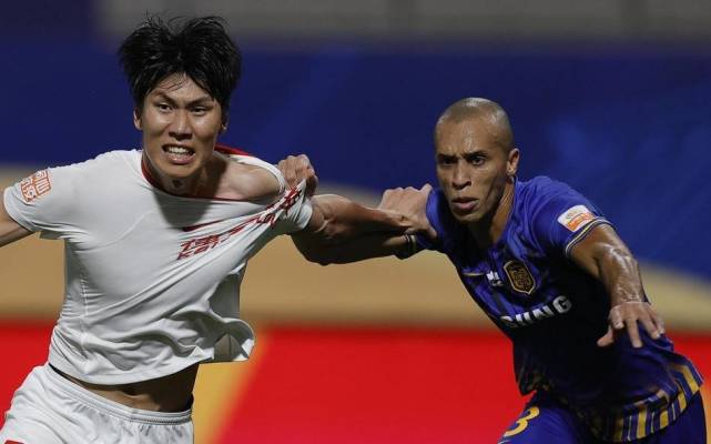 爱游戏入口-包含摩纳哥抢分成功，保级形势渐见曙光的词条