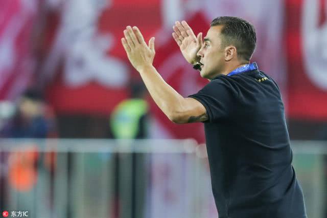 爱游戏登录入口-卡纳瓦罗再破：恒大主场击败泰达，实现连胜的简单介绍