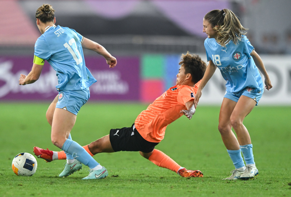 哥伦比亚女足在南美女足杯半决赛中逆转智利，挺进决赛的简单介绍