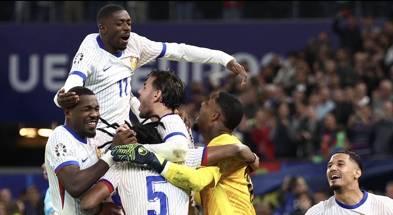 爱游戏-激战即将展开：法国迎来对阵英格兰的考验的简单介绍