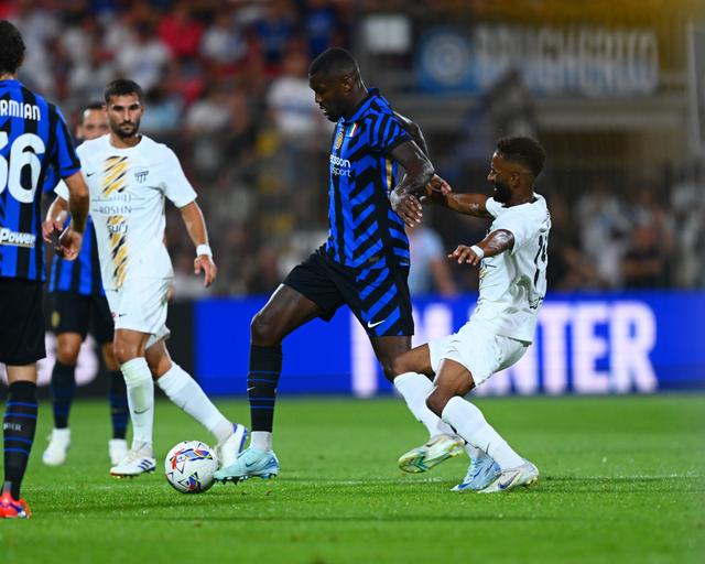 皇家马德里攻守兼备，大胜对手