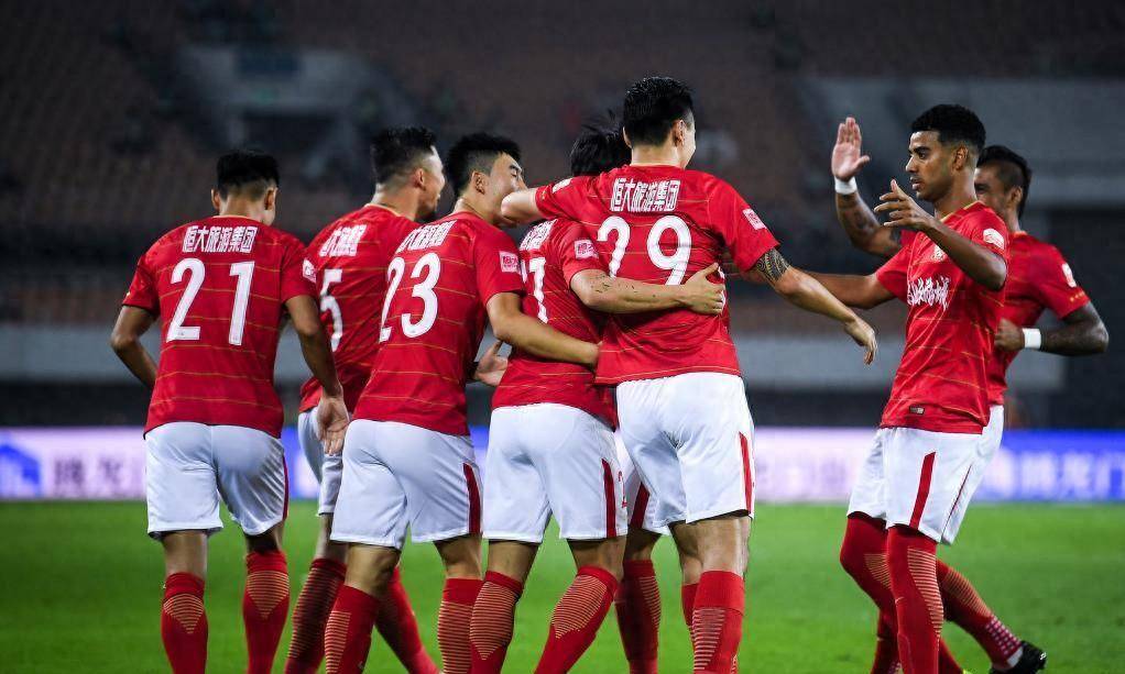 爱游戏官网-上港新援表现抢眼，立即融入球队的简单介绍